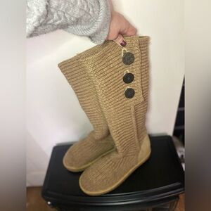 Uggs Cardigan Sweater Boots Camel Color US Size 10, with new inserts